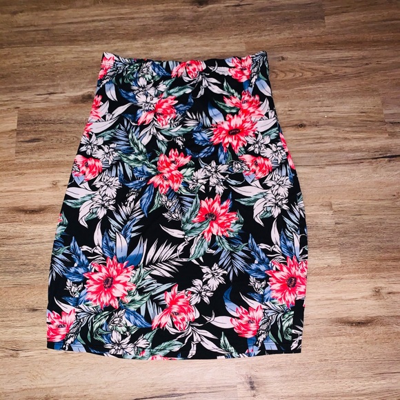 Dresses & Skirts - Blossom Skirt